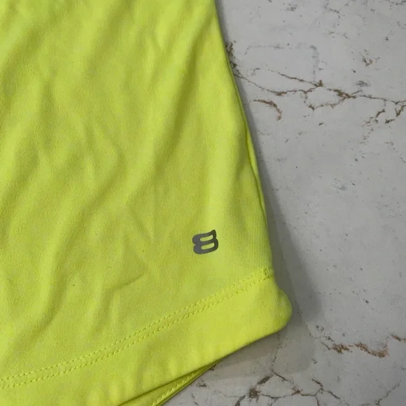 🟣 Layer 8 Performance Razor Back Top - Picture 3 of 4